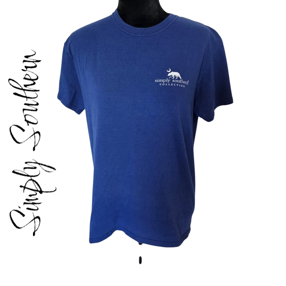 Simply Southern Short Sleeve Tee~size Medium